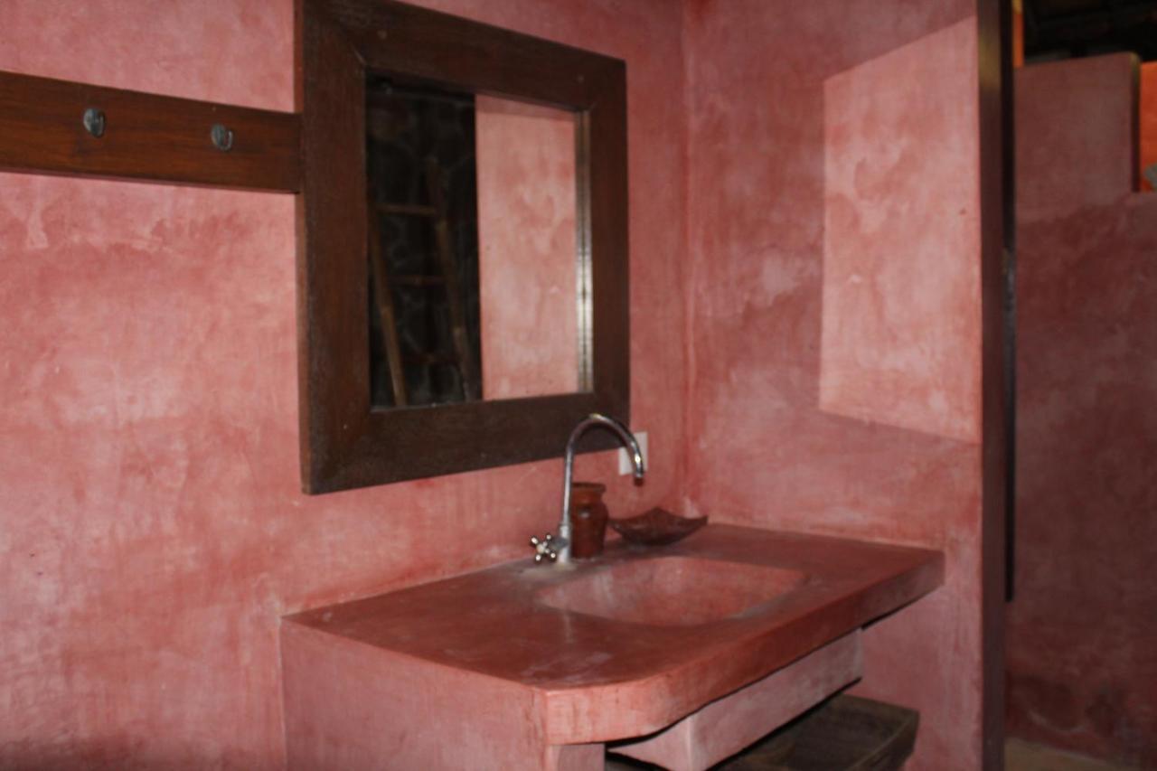 Bali Coral Guest house *